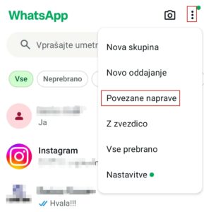 V aplikaciji klinite tri pikice, in nato na "povezane naprave", kjer preverite, katere naprave so povezane v vaš račun. 